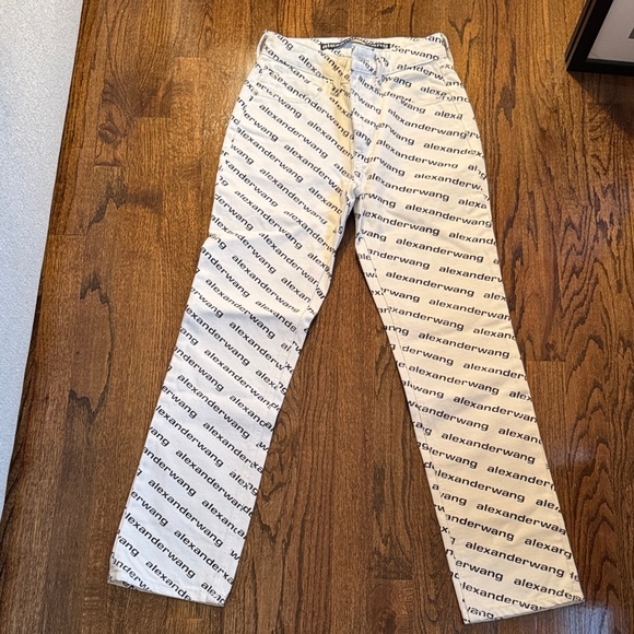 Alexander Wang - Picture 2 of 3